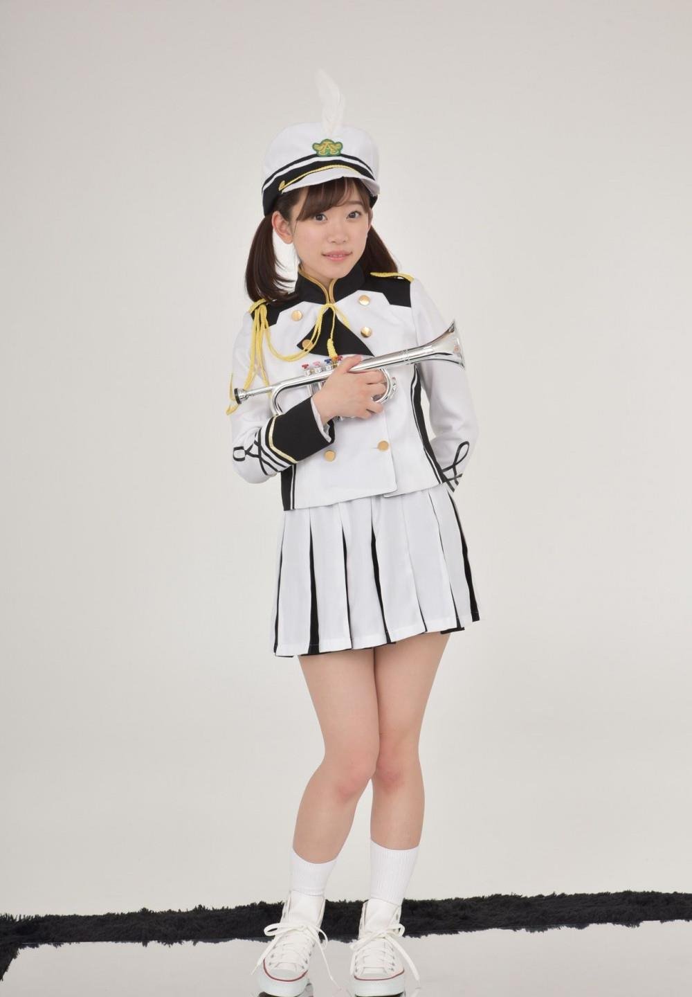 老板在办公室玩弄人妻